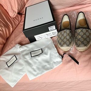 Gucci Natural Color Womens Beige Comb Pilar GG Bee Canvas Espadrilles